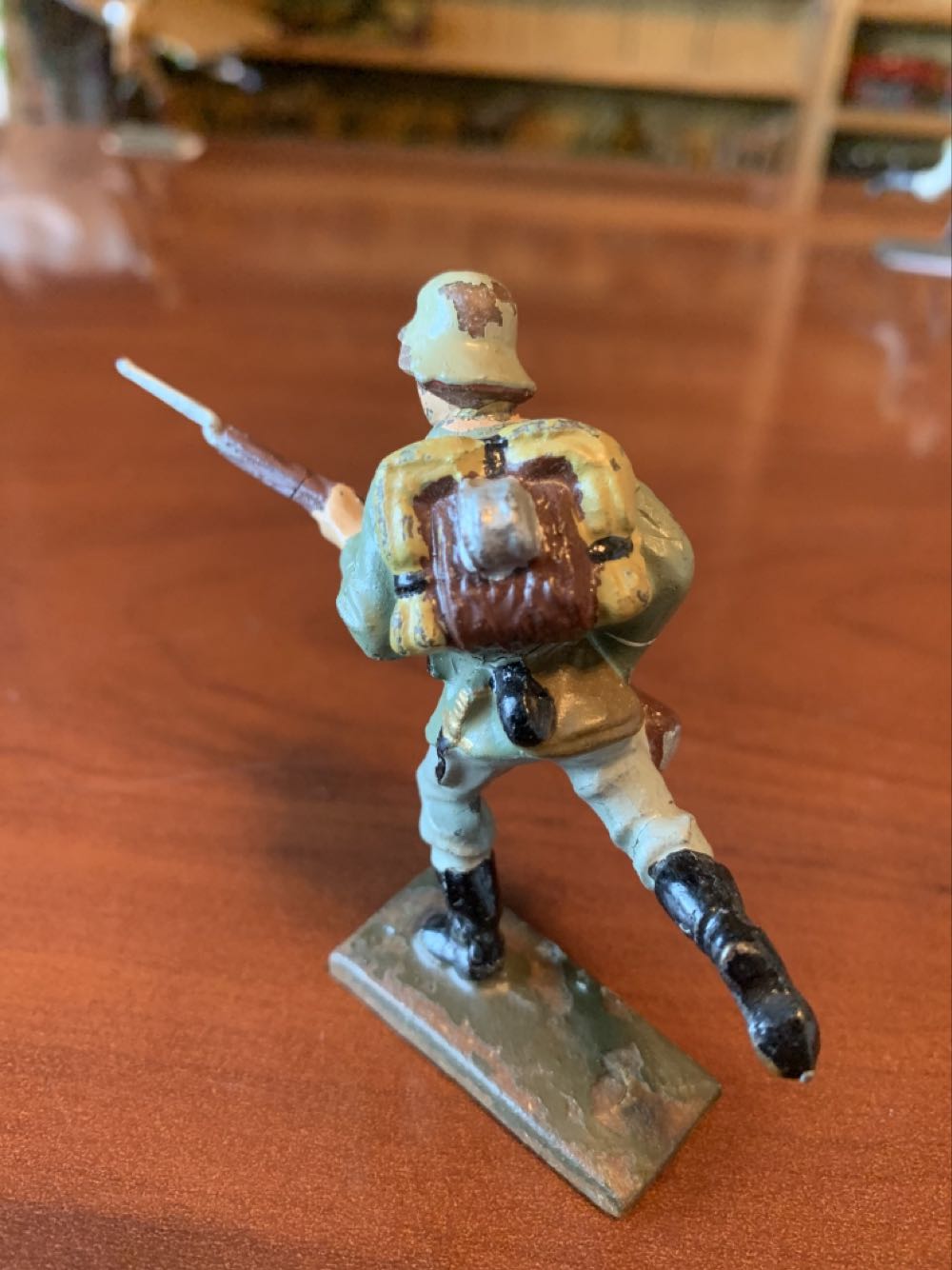 Lineol German Charging Running - Lineol (German) action figure collectible - Main Image 2