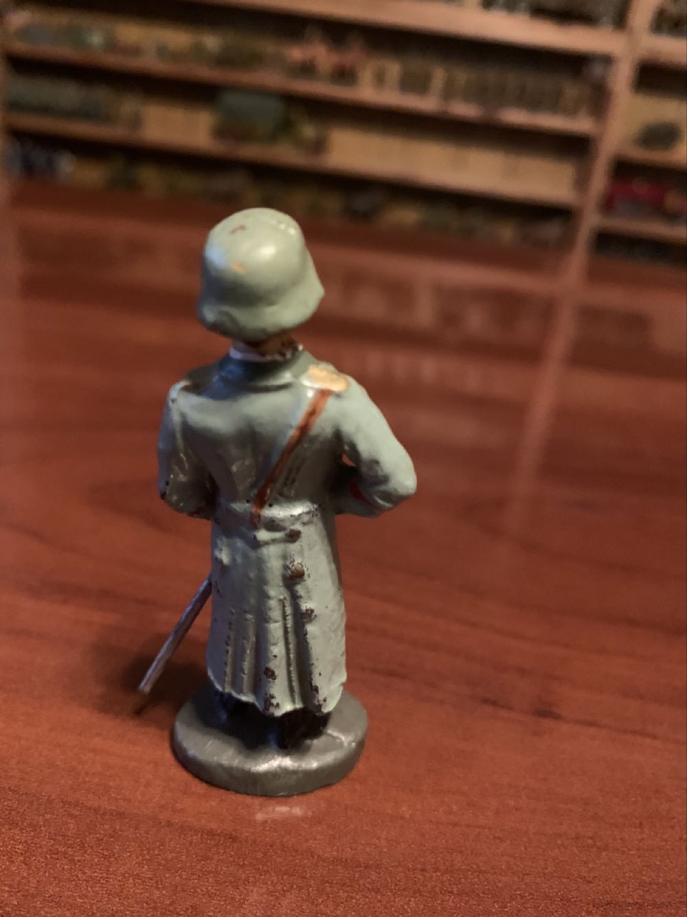 Elastolin German Officer Standing - Elastolin (German) action figure collectible - Main Image 2