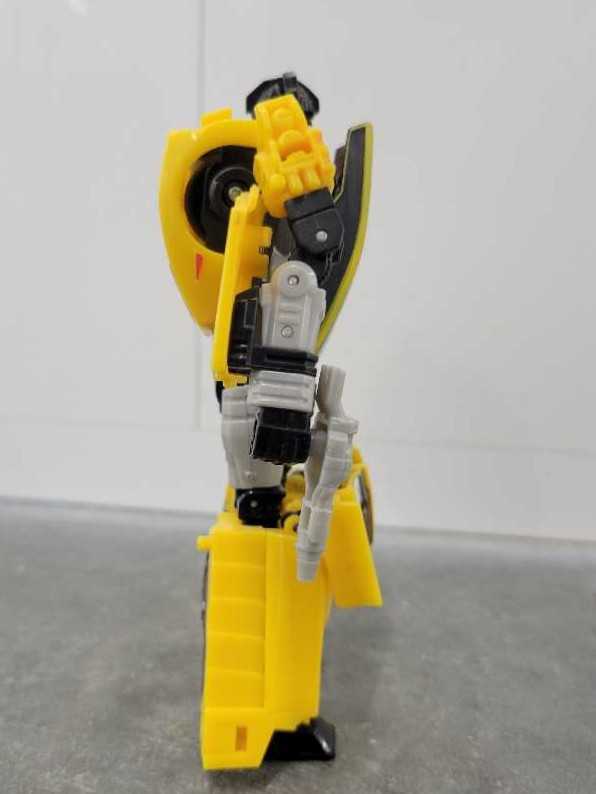 Sunstreaker Robot Mode - Hasbro (Universe 2.0) action figure collectible - Main Image 3