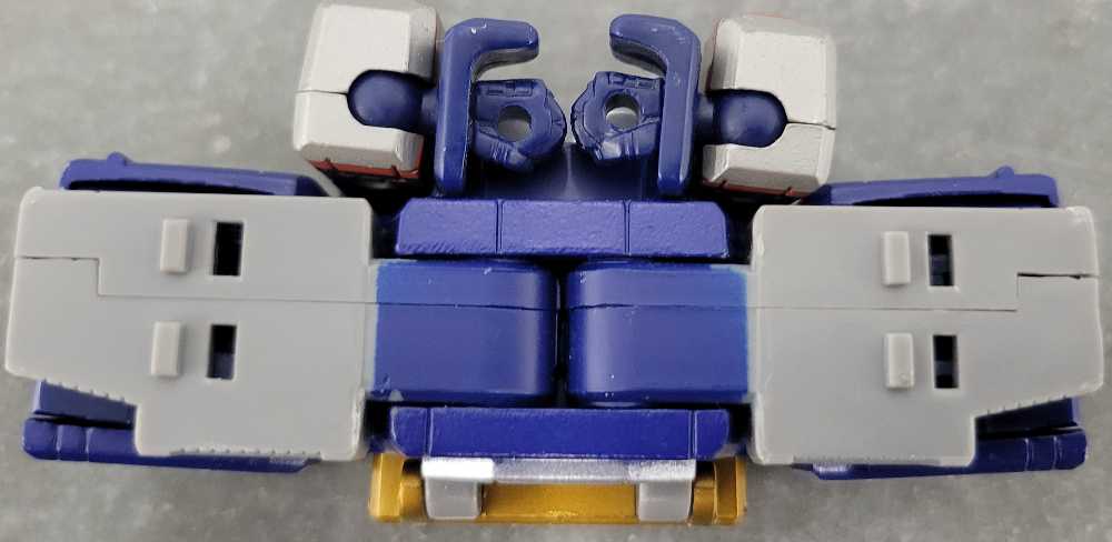 Soundwave With Laserbeak Alt Mode - Hasbro (Titanium) action figure collectible - Main Image 4