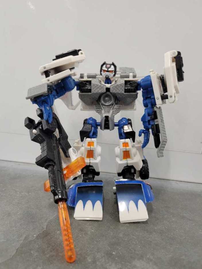 Longarm Robot Mode - Hasbro (Movie) action figure collectible - Main Image 2