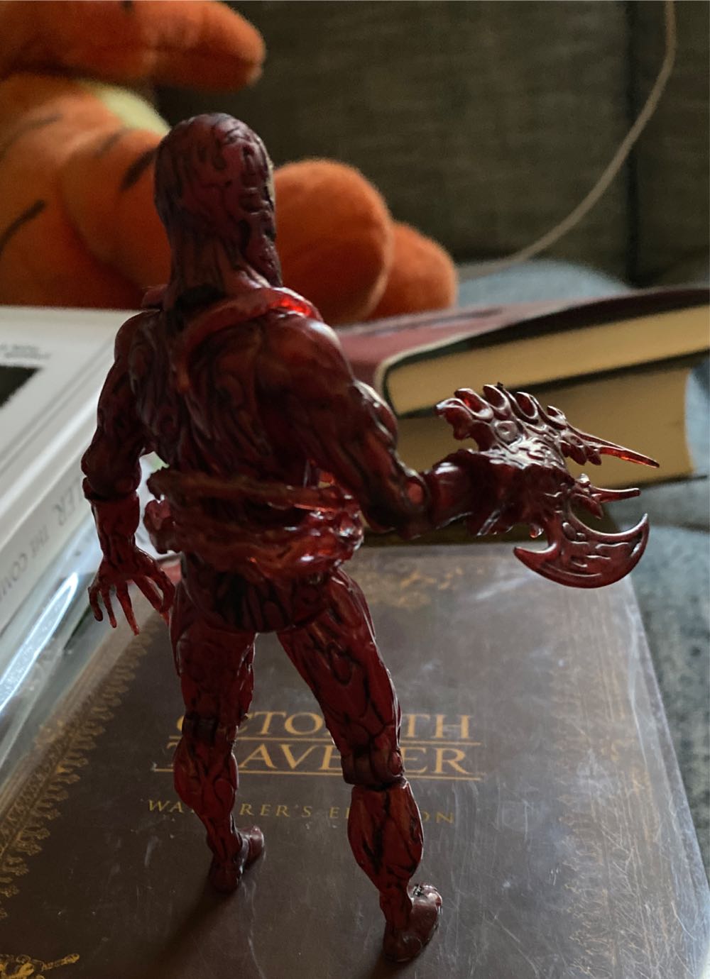 Carnage  - ToyBiz - Marvel Legends (MARVEL) action figure collectible - Main Image 2