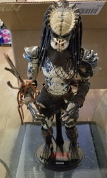 Predator: Predator 2: Shaman Predator CUSTOM  (Lost Tribe) - Hot Toys Limited (Sc-fi, Horror) action figure collectible - Main Image 3