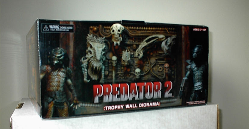 NECA: Trophy Wall Predator 2  action figure collectible - Main Image 2