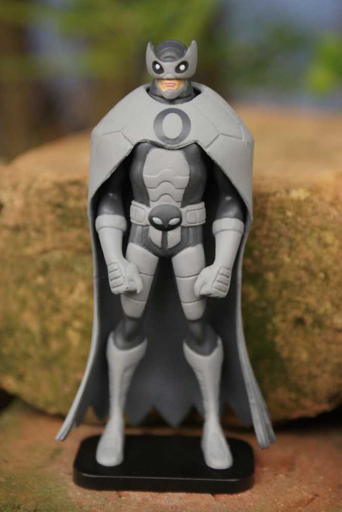 Blu-ray/DVD Justice League: Crisis On Two Earths Special Edition Owlman Action Figure   action figure collectible [Barcode 1884976178500] - Main Image 4