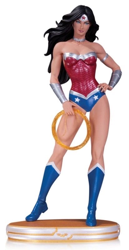 Wonder Woman Statue - DC Collectibles (Stanley Artgerm Lau Artist Series (Limited to 5200)) action figure collectible - Main Image 2