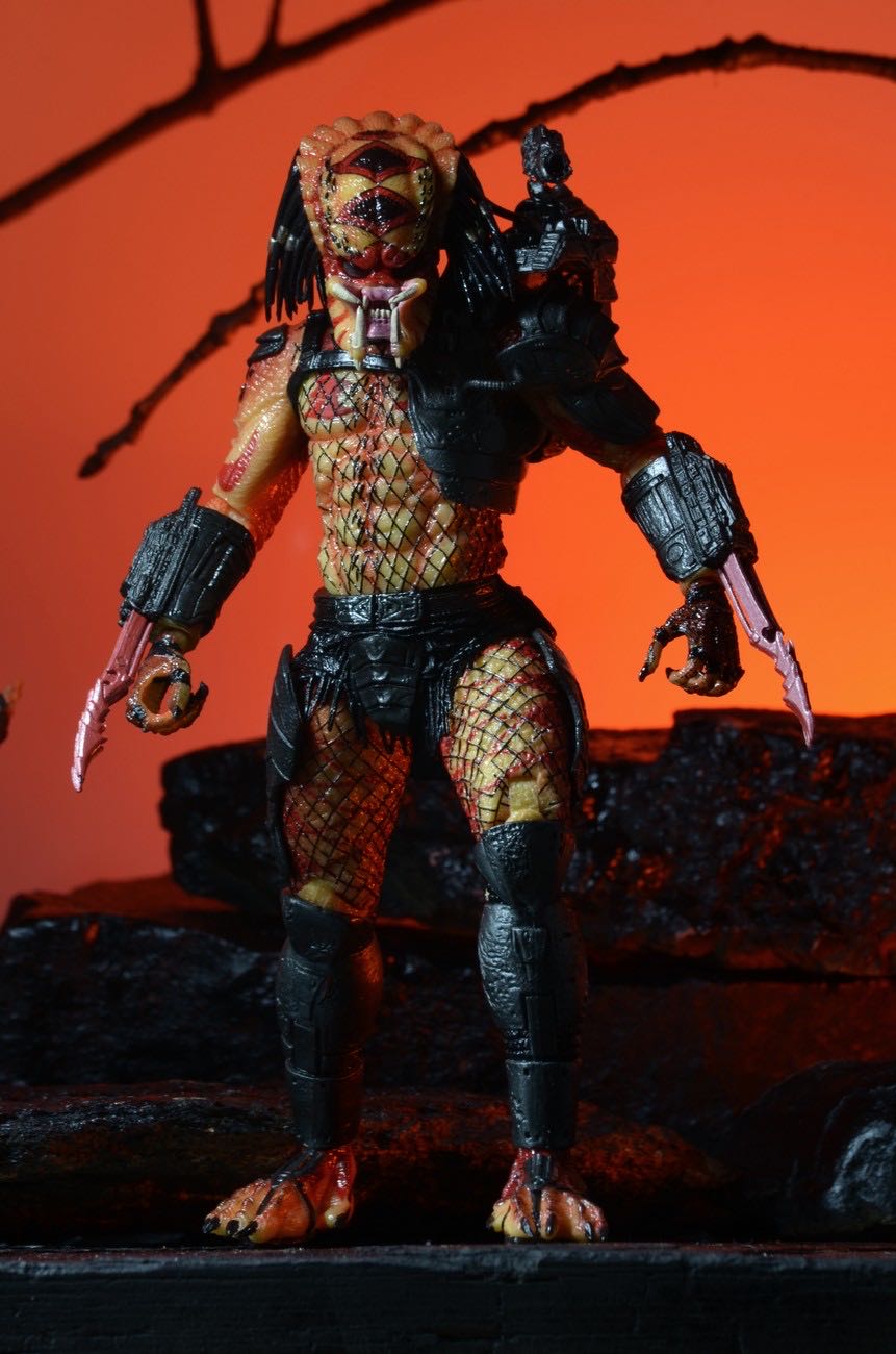 Series 12: Neca Viper Predator  action figure collectible - Main Image 2