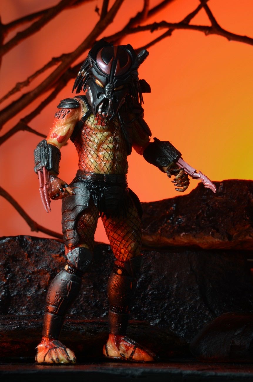 Series 12: Neca Viper Predator  action figure collectible - Main Image 3