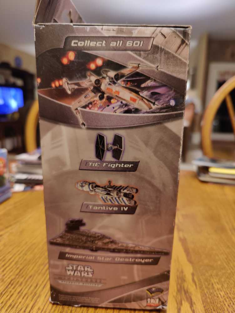 Star Wars Miniatures Starship Battles  action figure collectible - Main Image 2