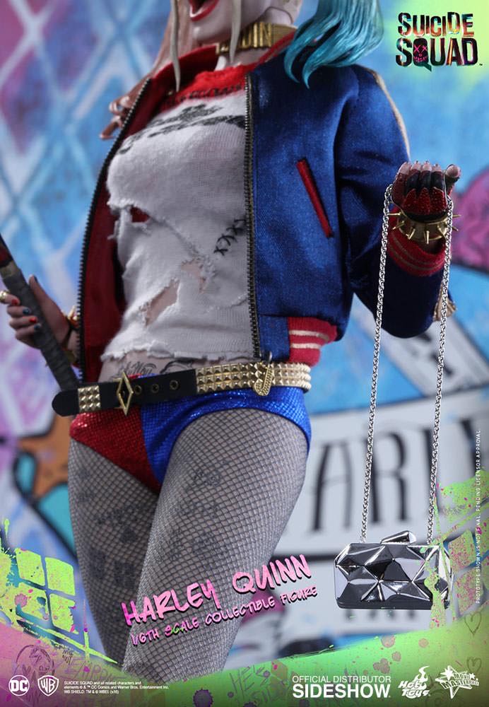 Harley Quinn Sixth Scale Figure - Hot Toys (Movie Masterpiece Series: Suicide Squad) action figure collectible - Main Image 4