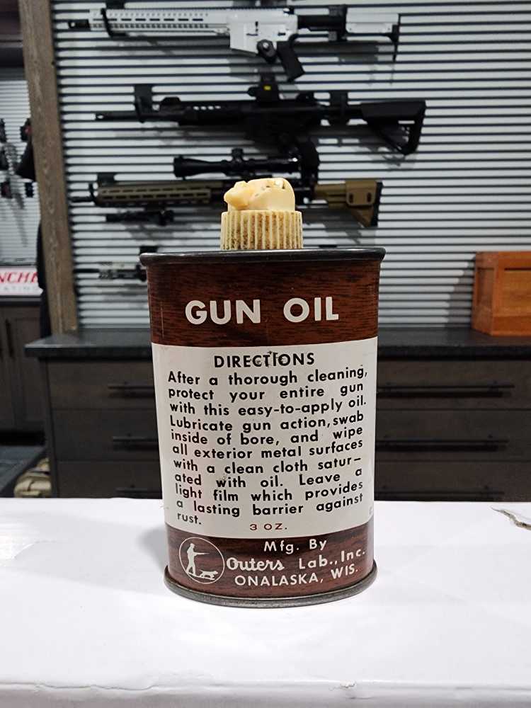 Outer Gun Oil  action figure collectible - Main Image 2