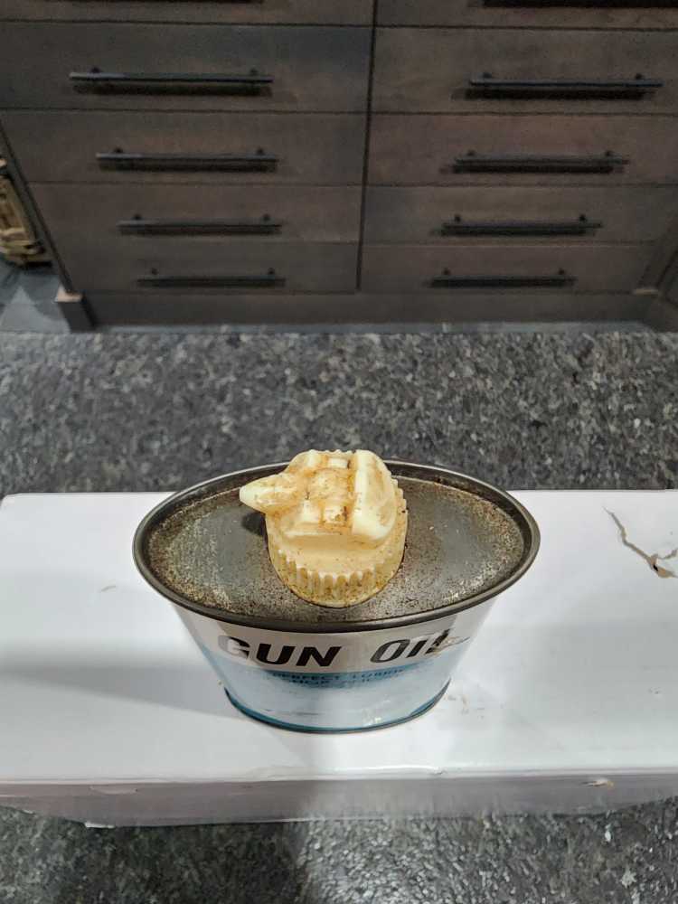 Western Field Gun Oil   action figure collectible - Main Image 3