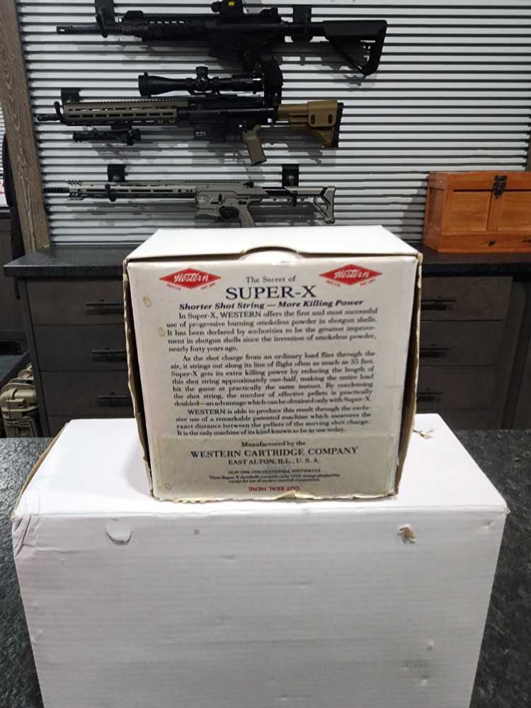 Western Super-X 12 Gauge   action figure collectible - Main Image 2