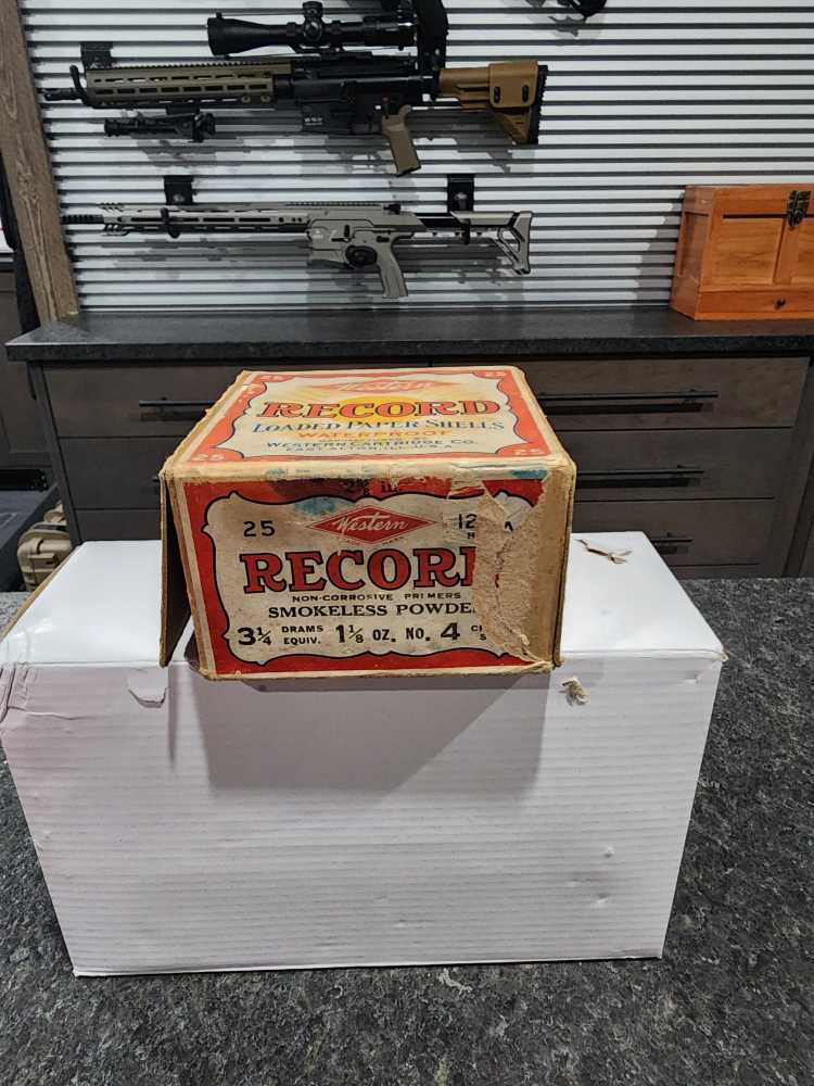 Western Record 12 Gauge  action figure collectible - Main Image 4