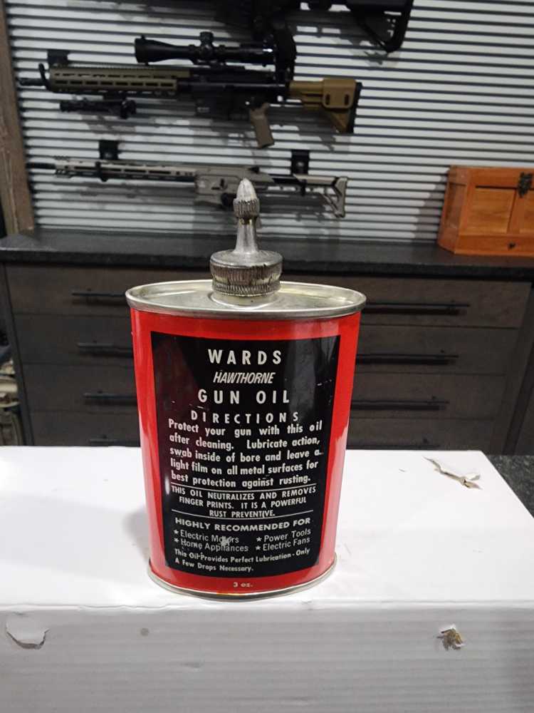 Wards Gun Oil  action figure collectible - Main Image 2