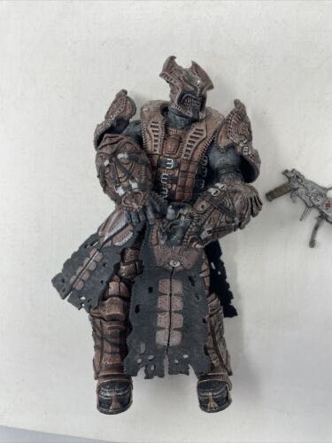 GOW: 11 Neca Palace Guard  action figure collectible - Main Image 2