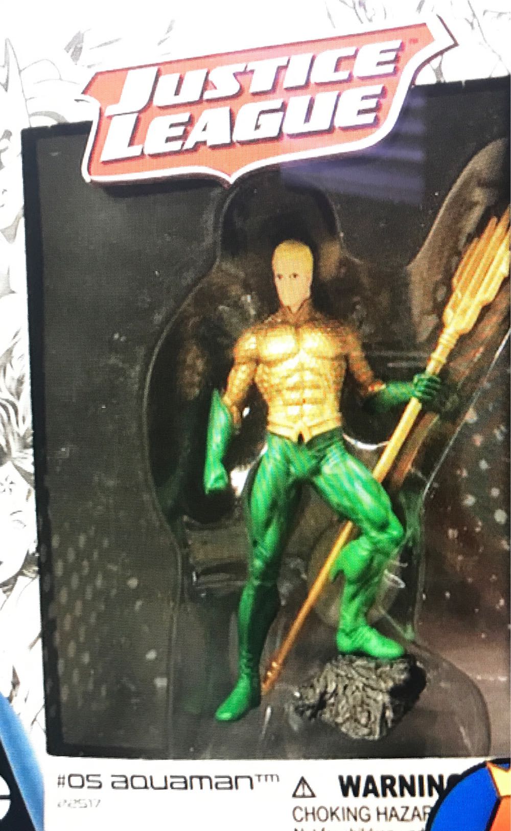 Doctor Doom Mini-Bust (White Costume Variant / Previews Exclusive 158/1000)