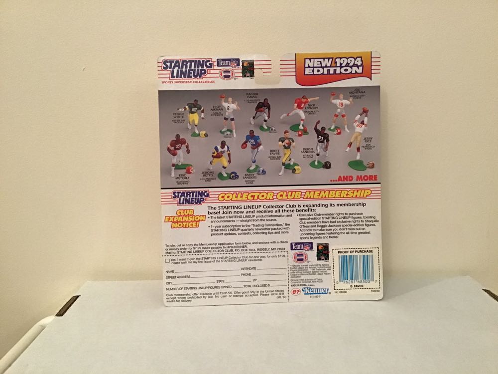 Brett Favre - Kenner action figure collectible - Main Image 2