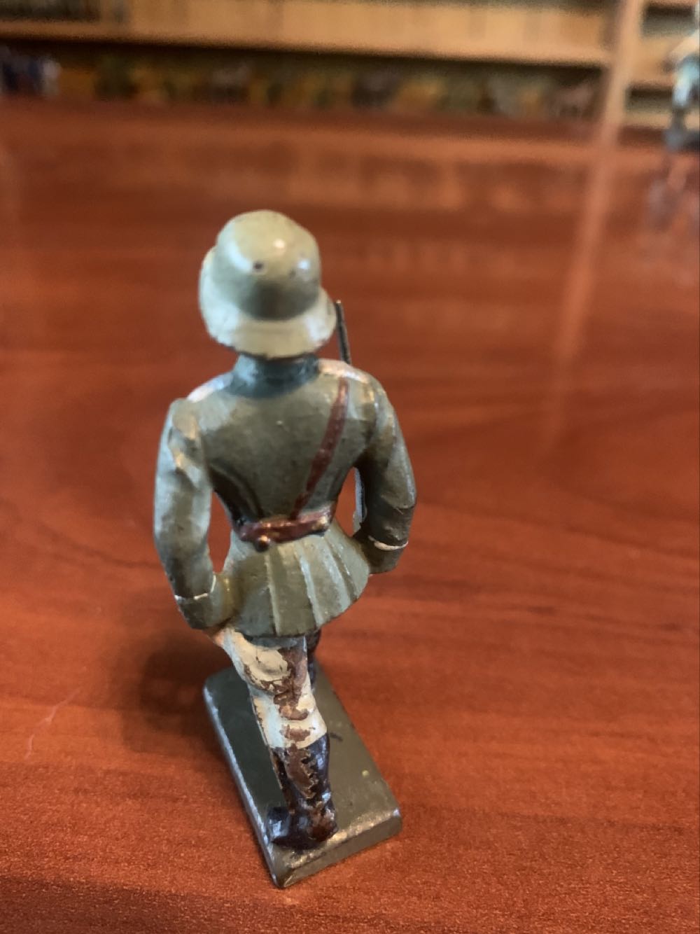 Lineol German Officer With Sword - Lineol (German) action figure collectible - Main Image 2