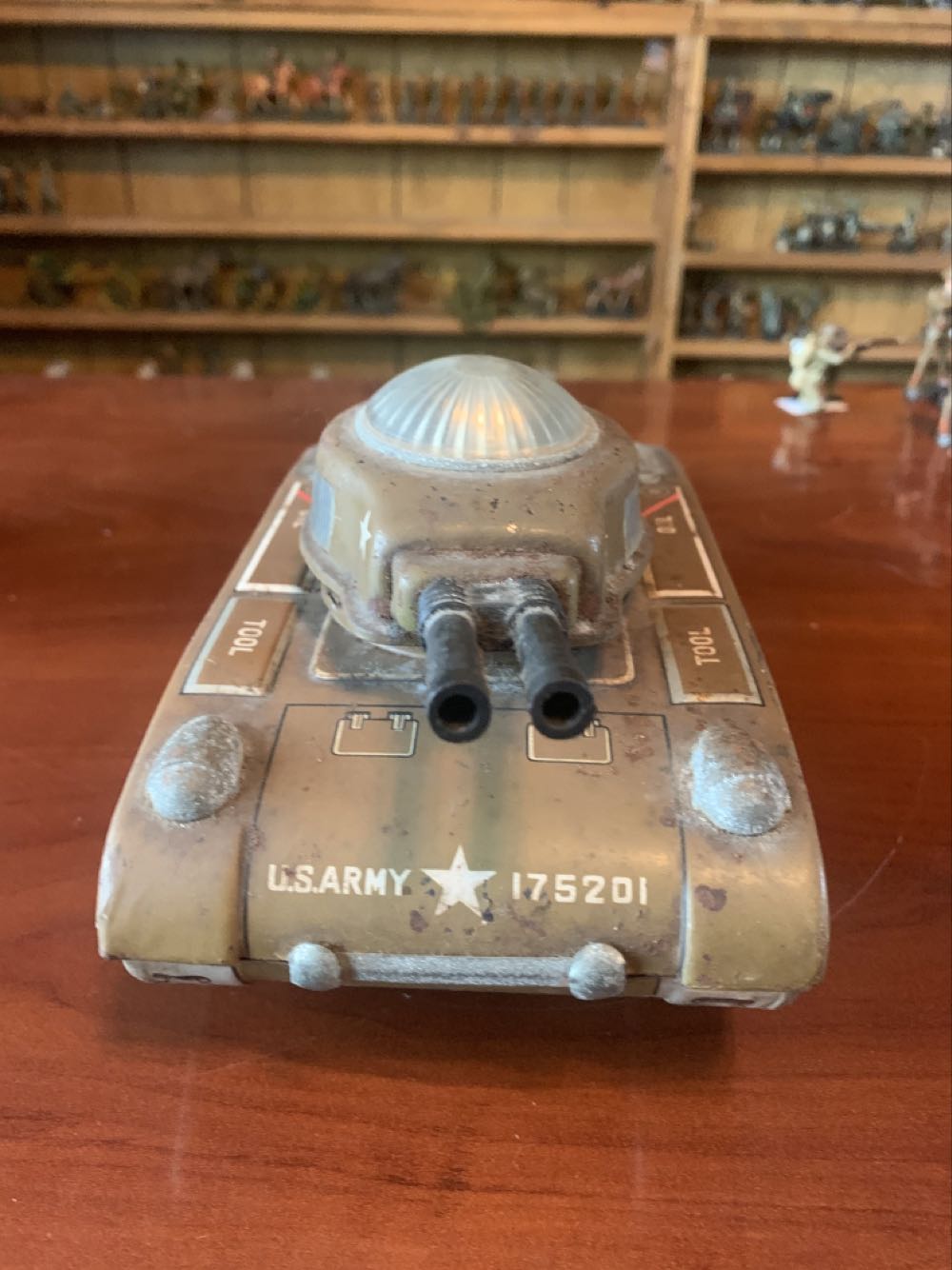 Daiya Tank Battery Powered - Daiya (USA) action figure collectible - Main Image 3