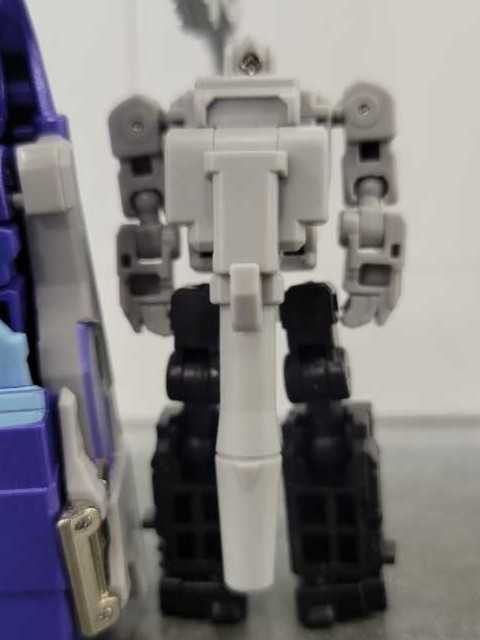 Haywire With Blurr Jabber FT-39 - Fanstoys (Masterpiece 1986) action figure collectible - Main Image 4