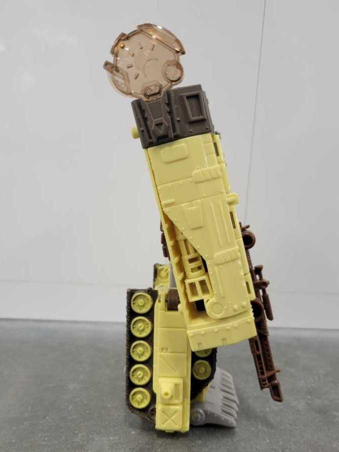 Dropshot Robot Mode - Hasbro (Universe 2.0) action figure collectible - Main Image 3