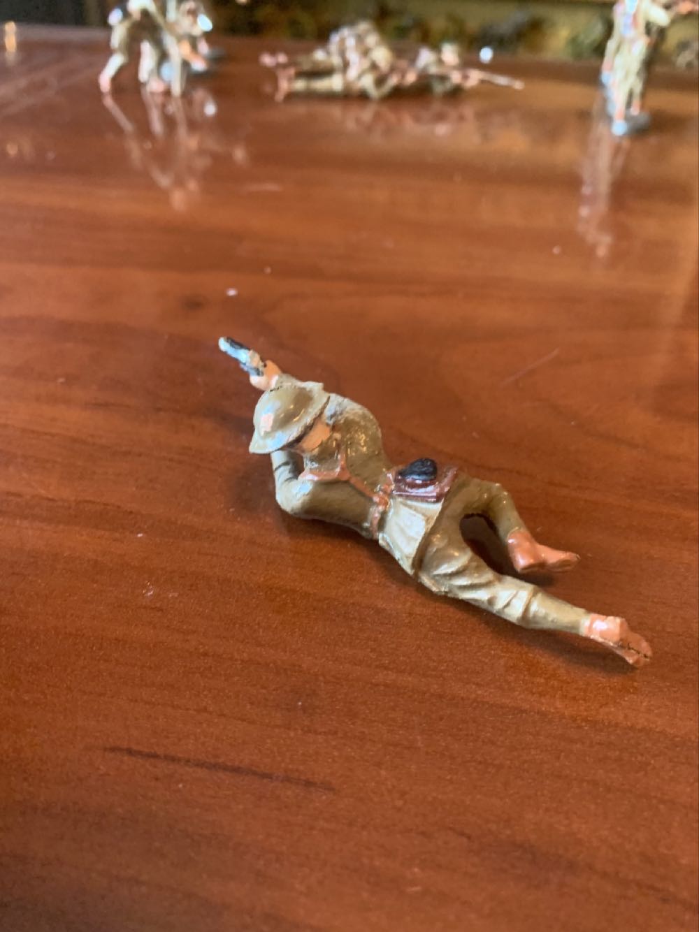 Unmarked Laying Firing Pistol - Unmarked (USA) action figure collectible - Main Image 2