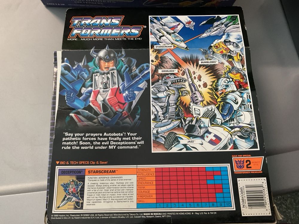 Transformers G1 Starscream Pretenders - Hasbro (Transformers G1) action figure collectible - Main Image 3