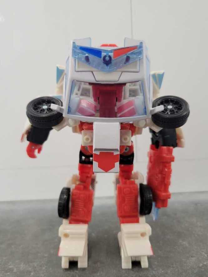 Ratchet - Hasbro (Universe 2.0) action figure collectible - Main Image 4