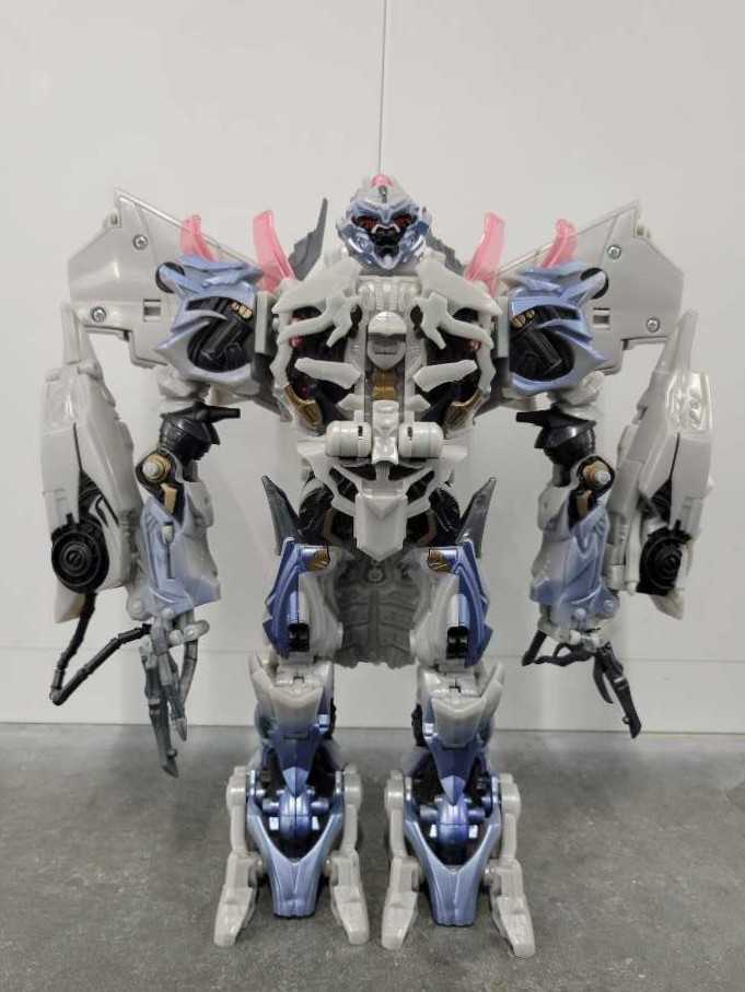 Megatron Leader 2nd Robot Mode - Hasbro (Movie) action figure collectible - Main Image 2