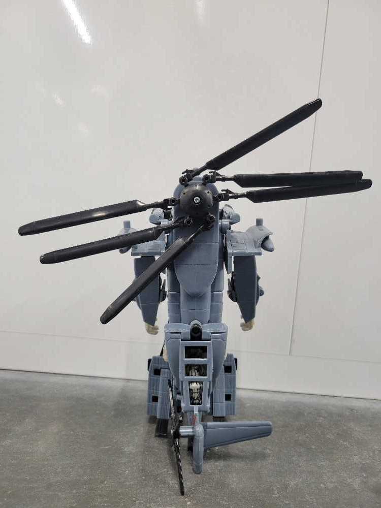 Blackout With Scorponok 1st Robot Mode - Hasbro (Movie) action figure collectible - Main Image 4