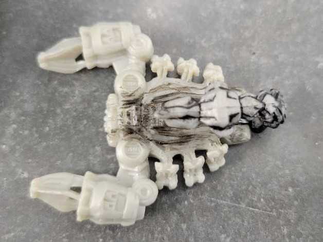 Scorponok With Blackout 1st Robot Mode - Hasbro (Movie) action figure collectible - Main Image 3