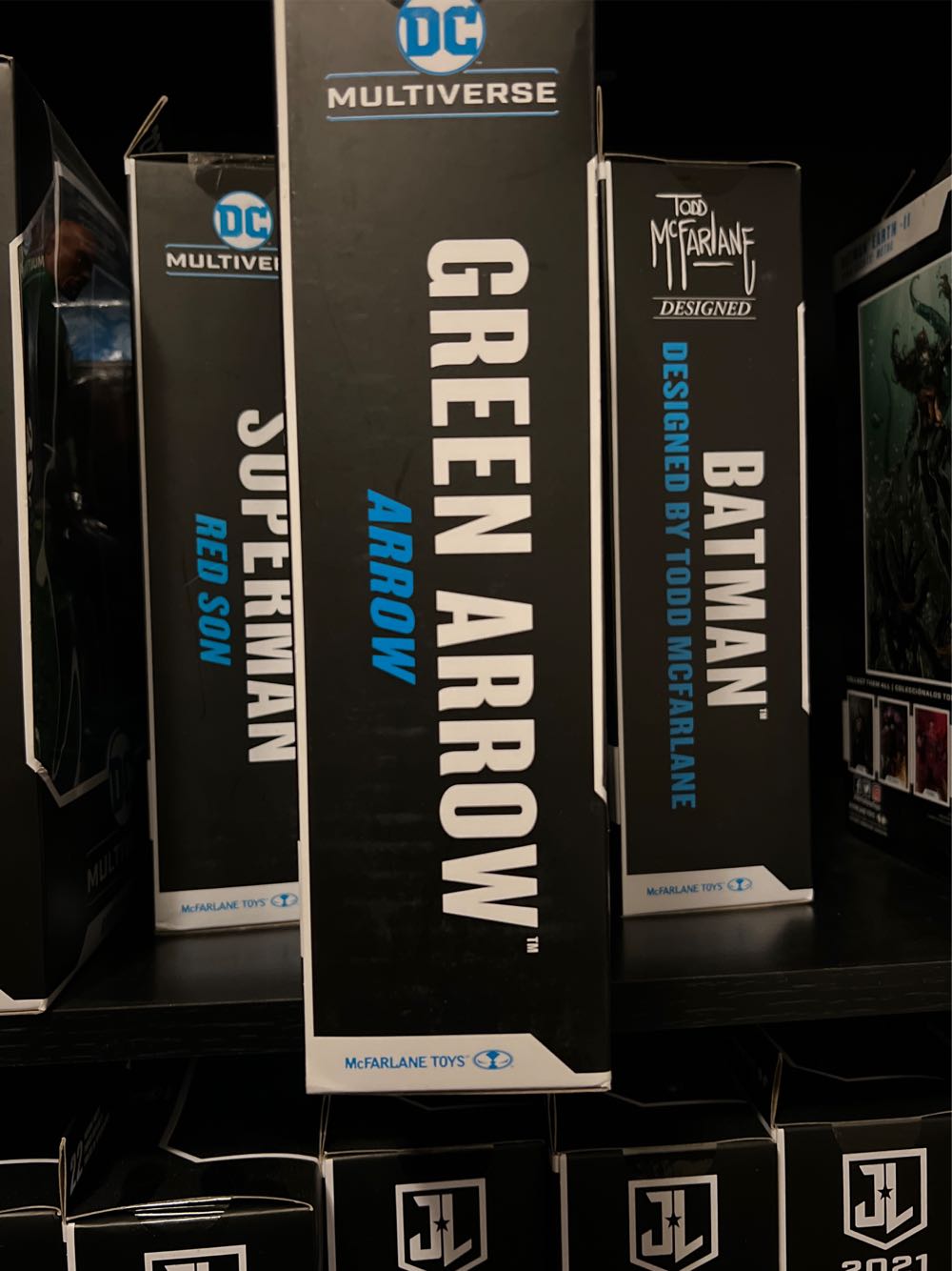 Mcfarlane Dc Multiverse Green Arrow  action figure collectible - Main Image 2