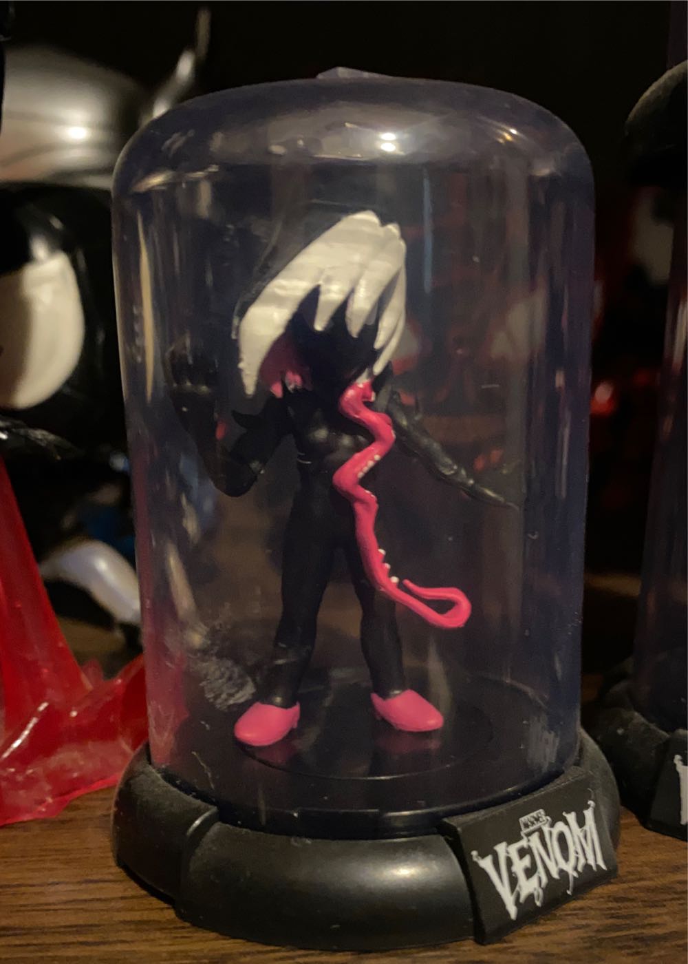 Gwenom Domez - Domez action figure collectible - Main Image 1