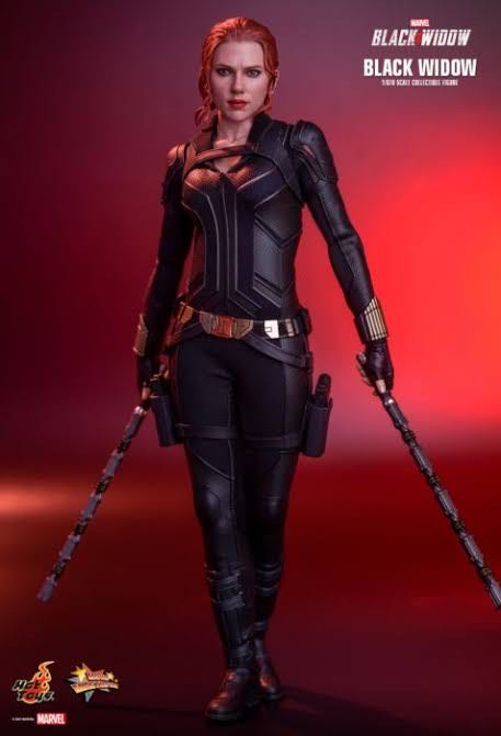 Black Widow  - Hot Toys (Black Widow (2021)) action figure collectible - Main Image 3