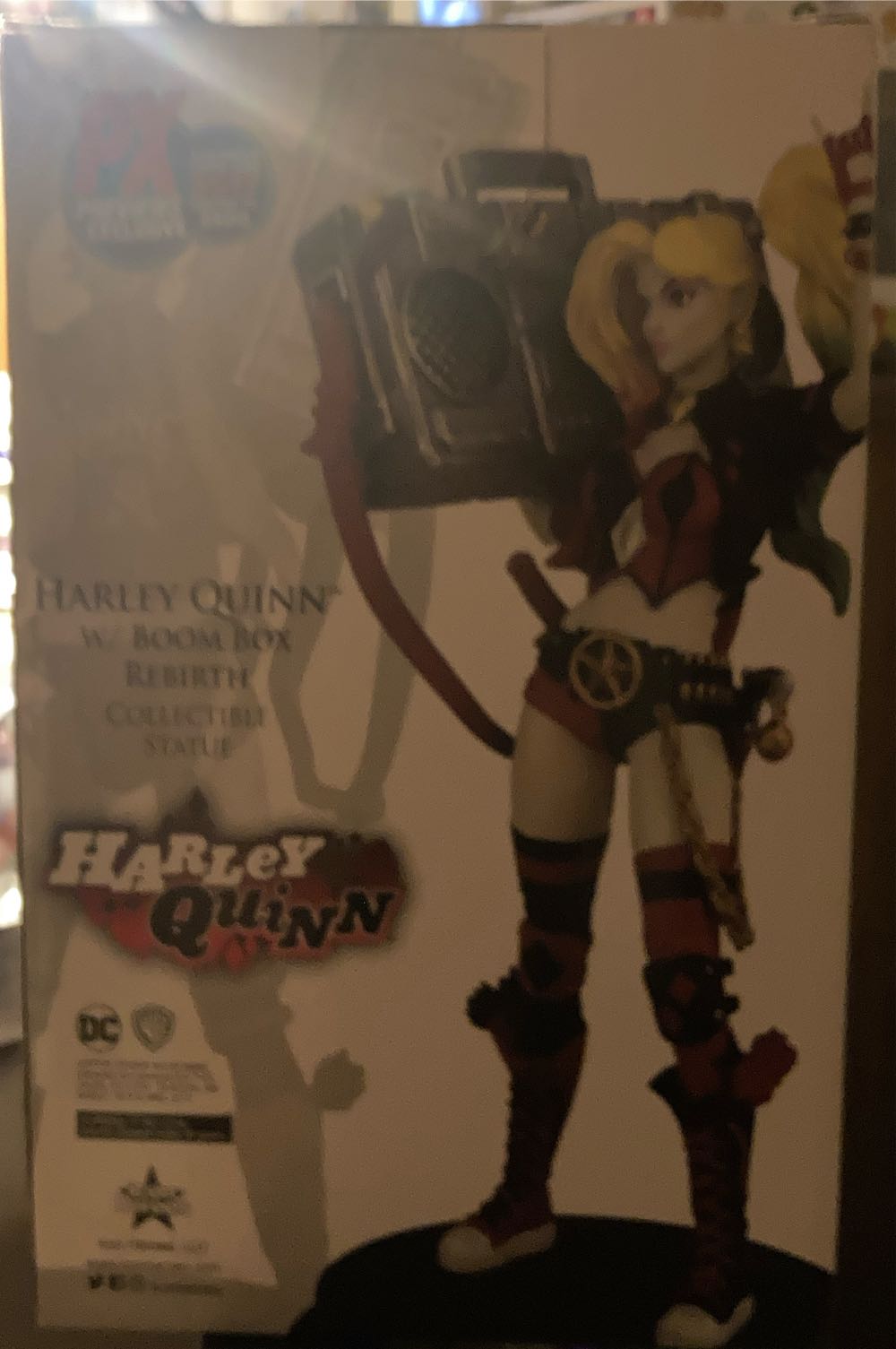 Icon Heroes Dc Rebirth 8” Harley Quinn W Boombox Statue SDCC Exclusive - Icon Heroes (Batman) action figure collectible [Barcode 806810252512] - Main Image 2