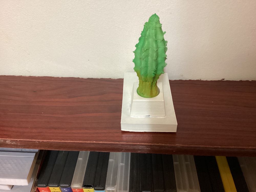 Halo - Master Chief Grappleshot Statue 