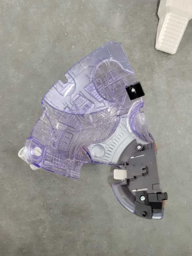 Unicron  - Hasbro (Armada) action figure collectible - Main Image 2