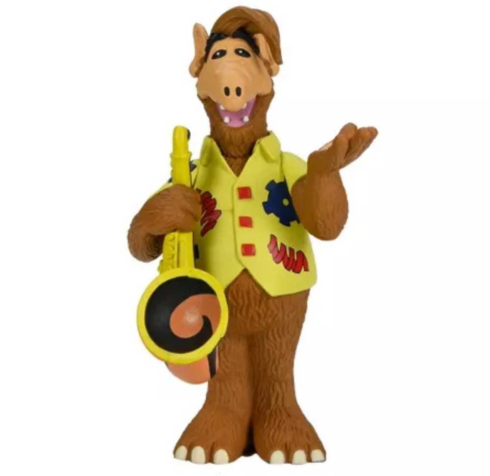 ALF: Gordon Shumway with Saxophone - Neca (Alf) action figure collectible [Barcode 634482451045] - Main Image 4