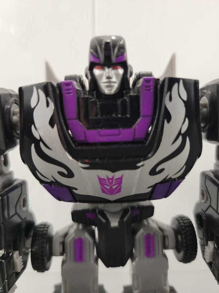 Princess Rapunzel And Pascal