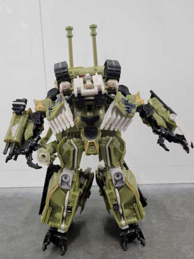 Brawl 1st Leader Class Robot Mode - Hasbro (Movie) action figure collectible - Main Image 2