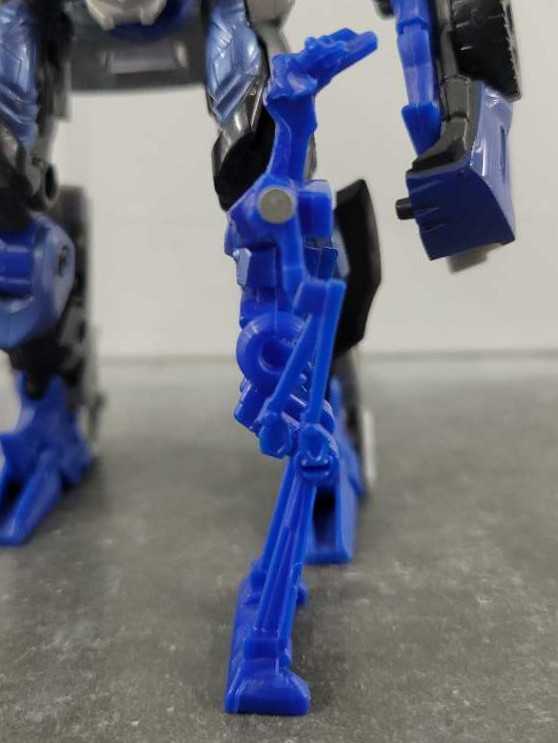 Frenzy With Barricade Recon Robot Mode - Hasbro (Movie) action figure collectible - Main Image 4