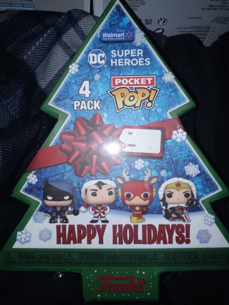 DC Holiday Tree: Holiday Box  - Funko (Christmas DC Pocket Pop!) (Christmas DC 4-Pack Pocket Pop!) action figure collectible [Barcode 889698655422] - Main Image 1
