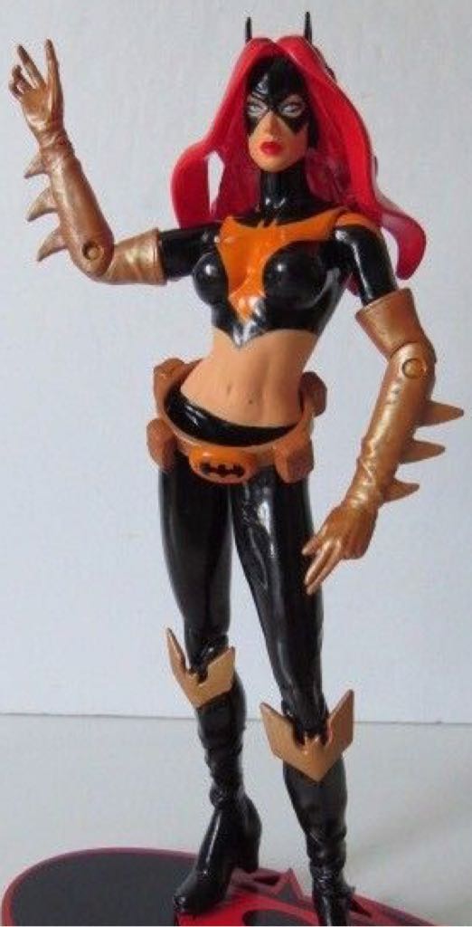 Joytoy Warhammer 40k: Adepta Sorortias Battle Sister Ludwenna 1:18 Scale Figure