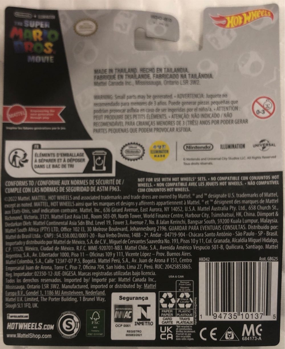 Hot Wheels: The Super Mario Bros. Movie: Mario - Mattel (Hot Wheels) (The Super Mario Bros. Movie) action figure collectible [Barcode 194735101375] - Main Image 2