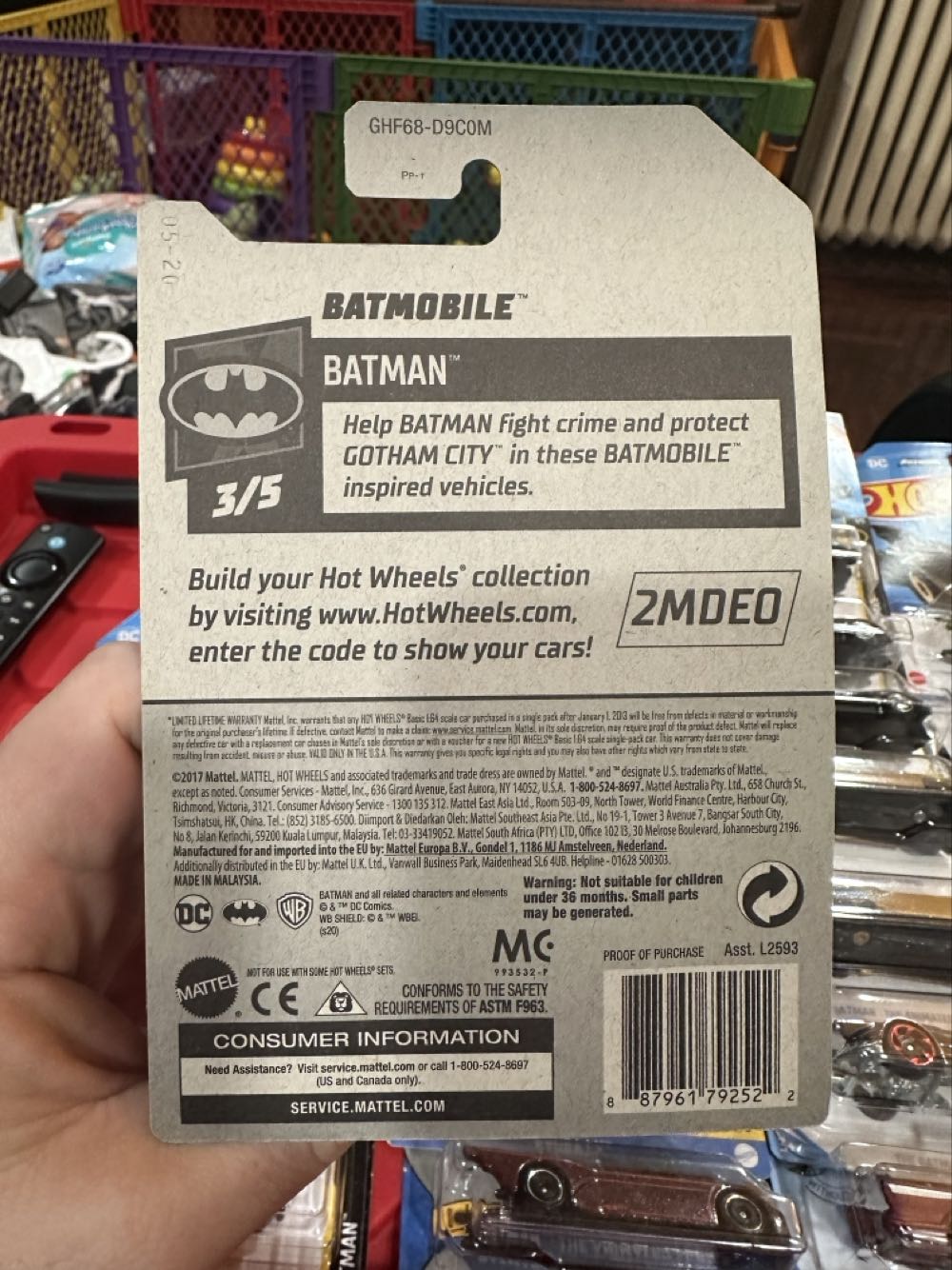 Hot Wheels - Batman Batmobile - Mattel (DC:Batman) action figure collectible [Barcode 887961792522] - Main Image 3