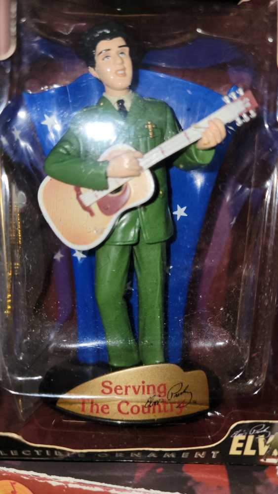 Kiss Kiss Tuxedo Batman Keychain Polybags 5004928