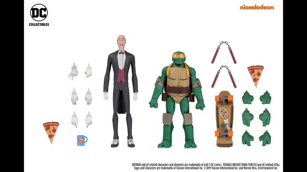 DC Collectibles Batman vs The Teenage Mutant Ninja Turtles Alfred and Michealangelo  action figure collectible - Main Image 3