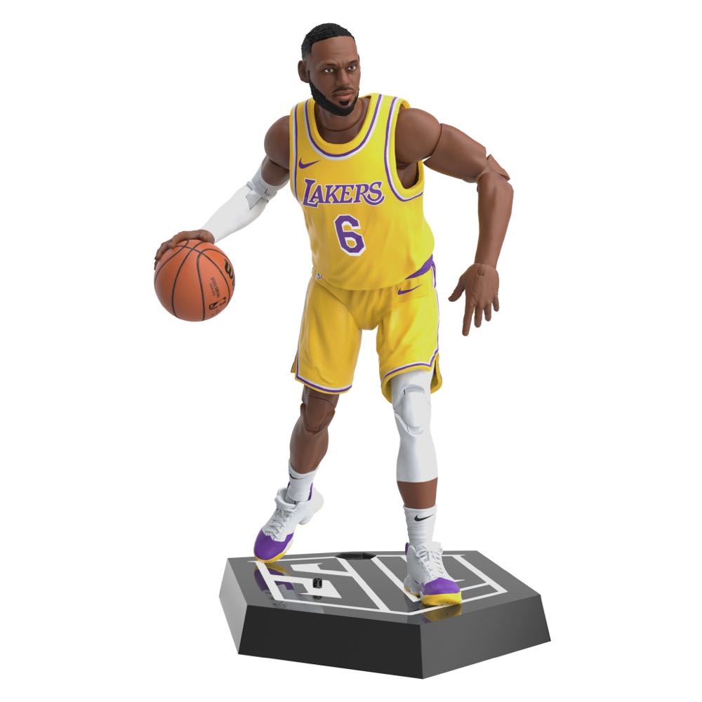 Lebron James - Hasbro (NBA Starting Lineup) action figure collectible - Main Image 2