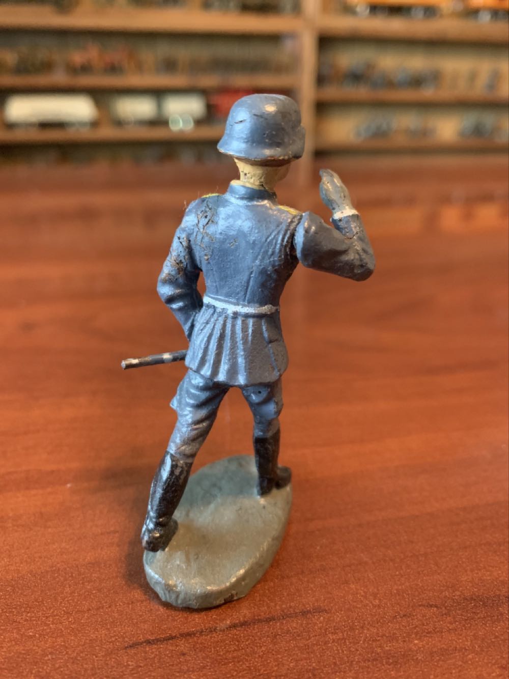 Elastolin Geman Luftwaffe Officer Movesble Arm - Elastolin (German) action figure collectible - Main Image 2